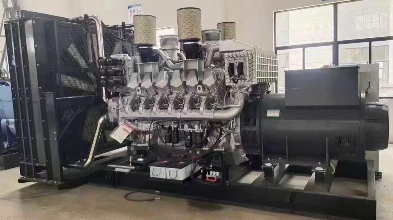 历下800KW柴油发电机组可以带动多少kw的设备？