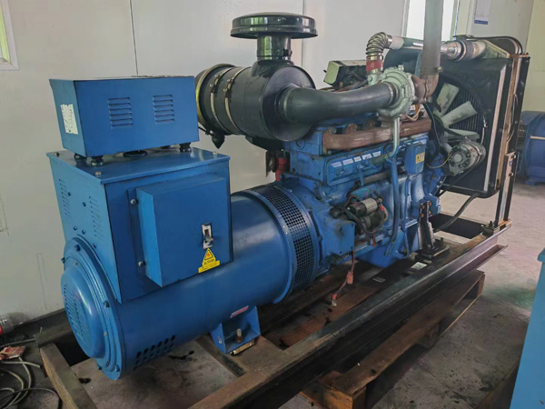历下100kW柴油发电机组使用多级机油有哪些优缺点？